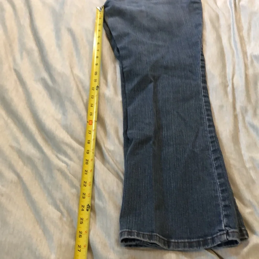 Vintage 515 Levi size 8 (short)